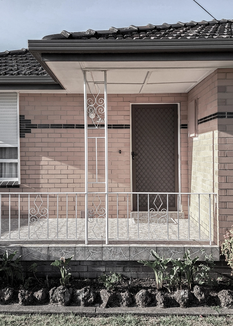 Image of the front facade post war migrant housing in Melbourne's northern suburbs (merri-bek council).